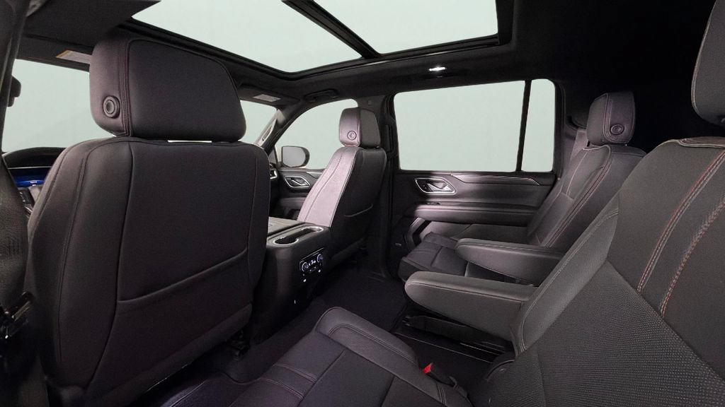 Certified 2023 Chevrolet Suburban RST w/ Luxury Package RWD image 30