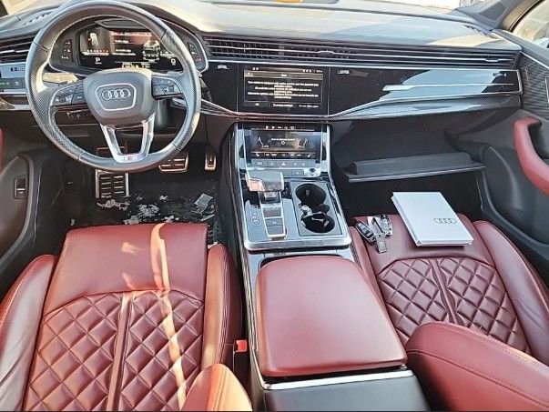 Used 2021 Audi SQ7 Premium Plus w/ Driver Assistance Package image 7