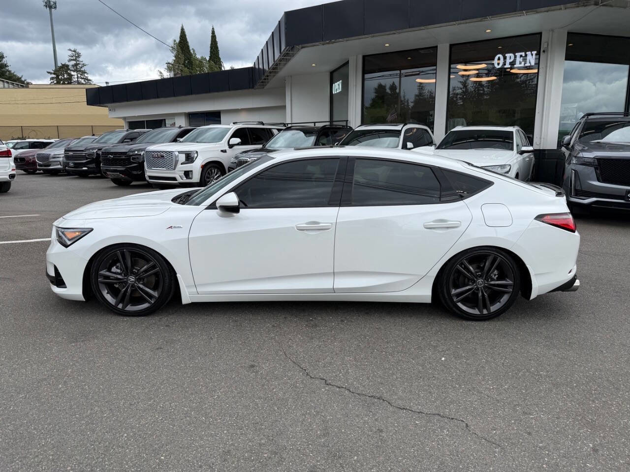 Used 2023 Acura Integra A-Spec FWD image 2