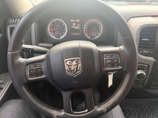 Used 2018 RAM 1500 Express w/ Express Value Package AWD/4WD image 19