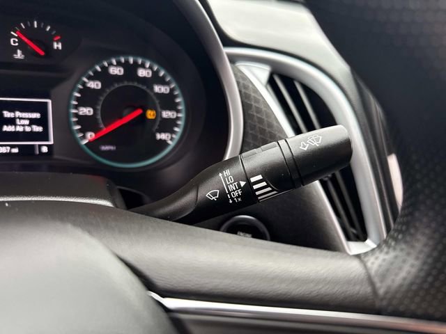 Used 2023 Chevrolet Malibu LT image 34