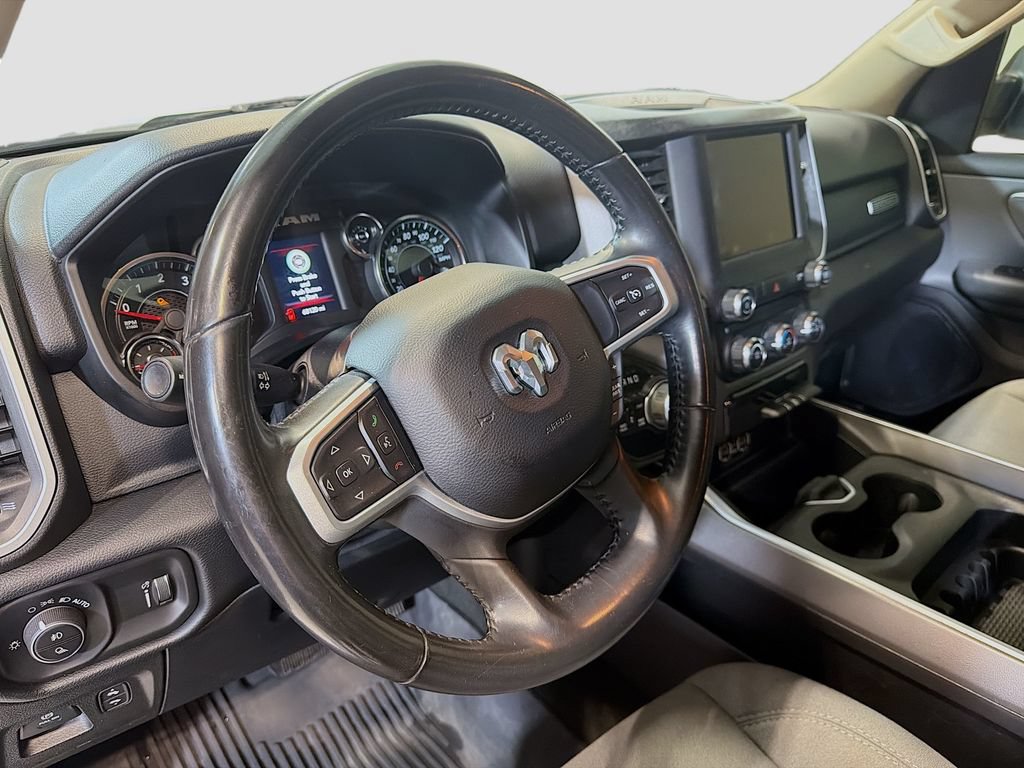 Used 2020 RAM 1500 Big Horn AWD/4WD image 11