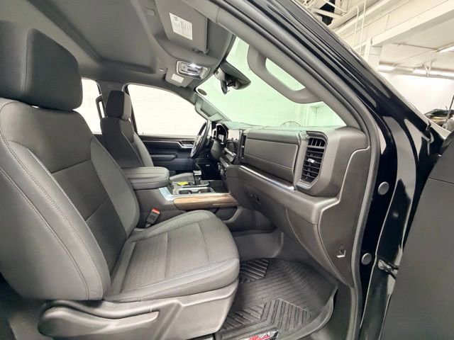 Certified 2025 Chevrolet Silverado 1500 RST image 31