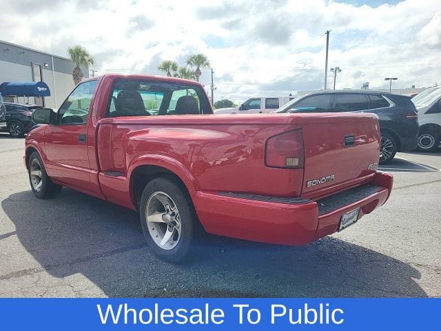 Used 2001 GMC Sonoma SLS w/ Super Spec Pkg 1 RWD image 3