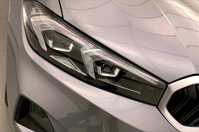 Certified 2023 BMW 330i xDrive Sedan w/ Premium Package image 27