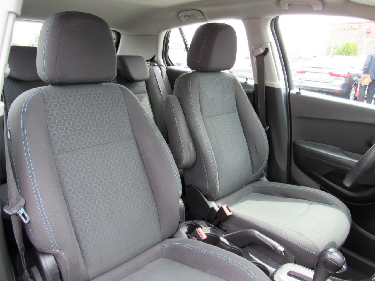 Used 2015 Chevrolet Trax LS FWD image 23
