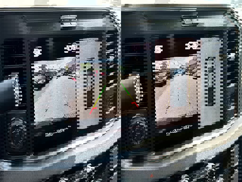 New 2025 Ford F250 Platinum image 24