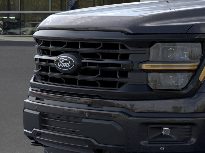 New 2025 Ford F150 XLT w/ Equipment Group 302A MID AWD/4WD image 17