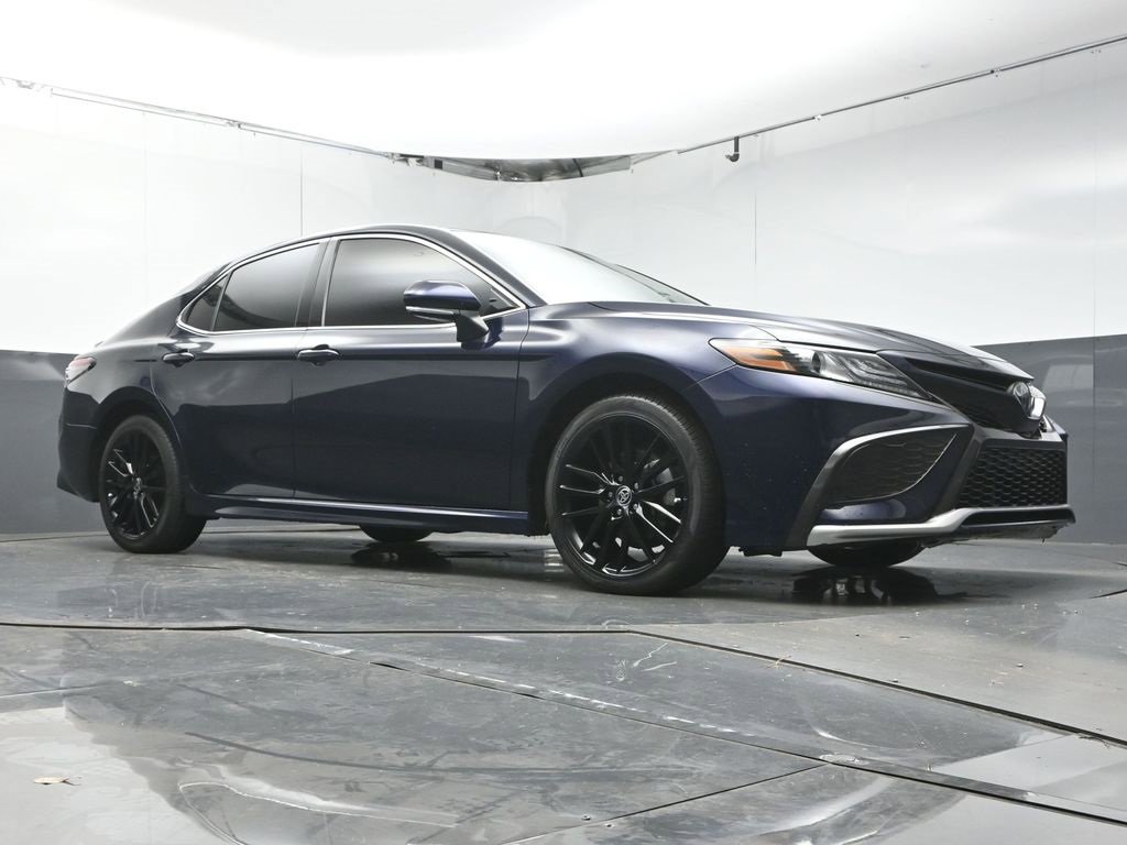 Used 2021 Toyota Camry XSE image 42