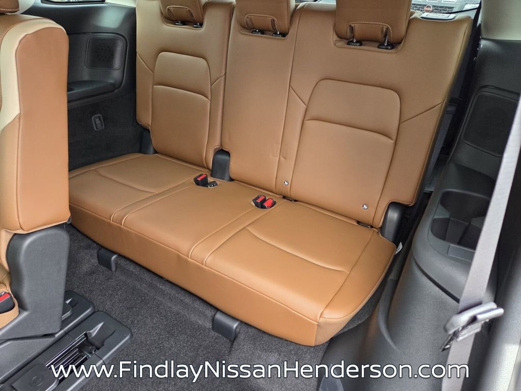 New 2026 Nissan Pathfinder Platinum image 9