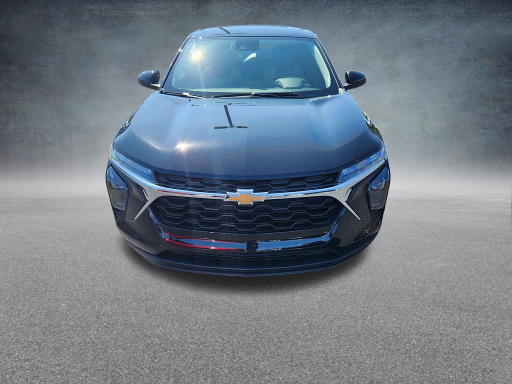 New 2026 Chevrolet Trax LS w/ LS Convenience Package image 3