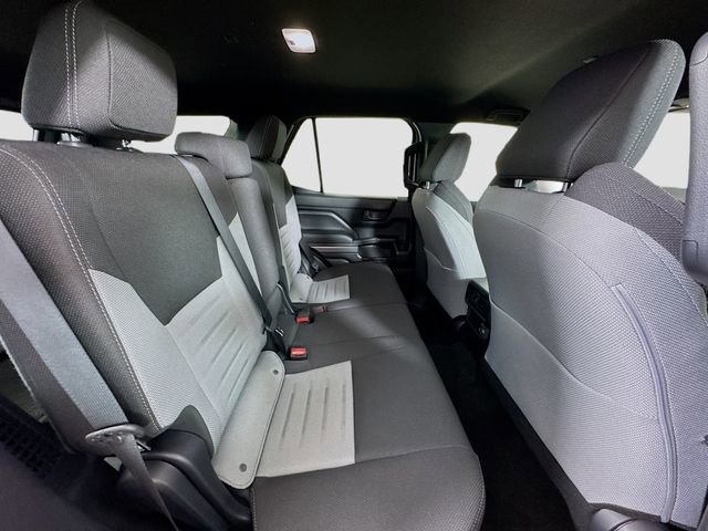 Certified 2025 Toyota 4Runner TRD Off-Road AWD/4WD image 28