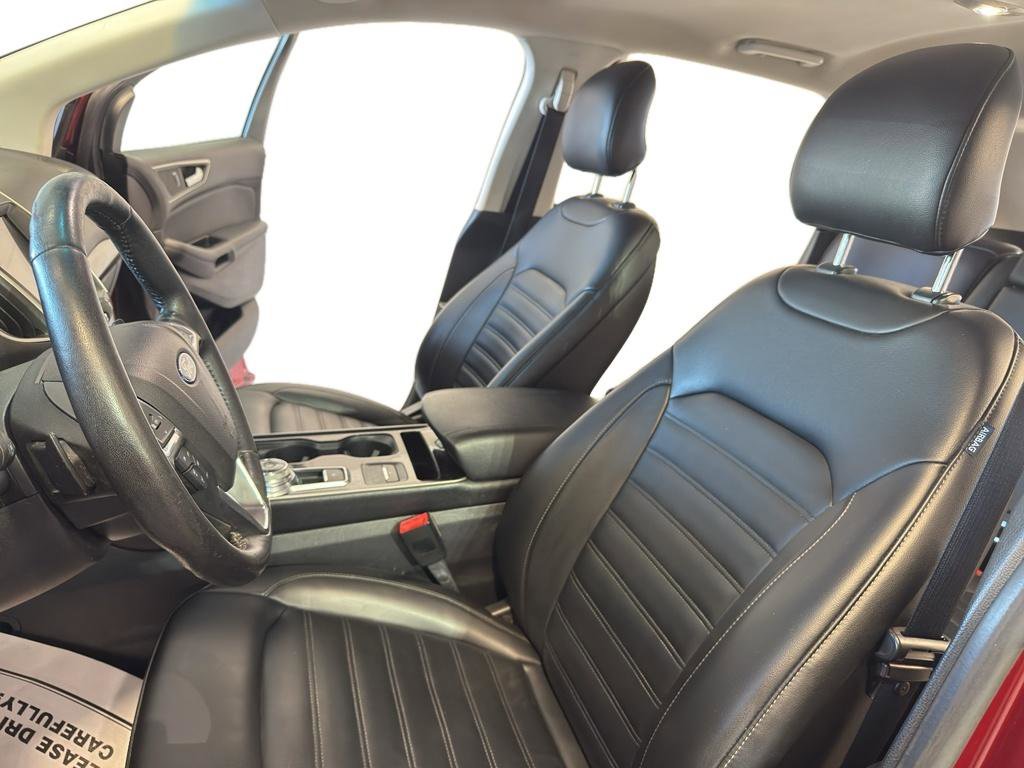 Used 2019 Ford Edge SEL w/ Equipment Group 201A AWD/4WD image 14