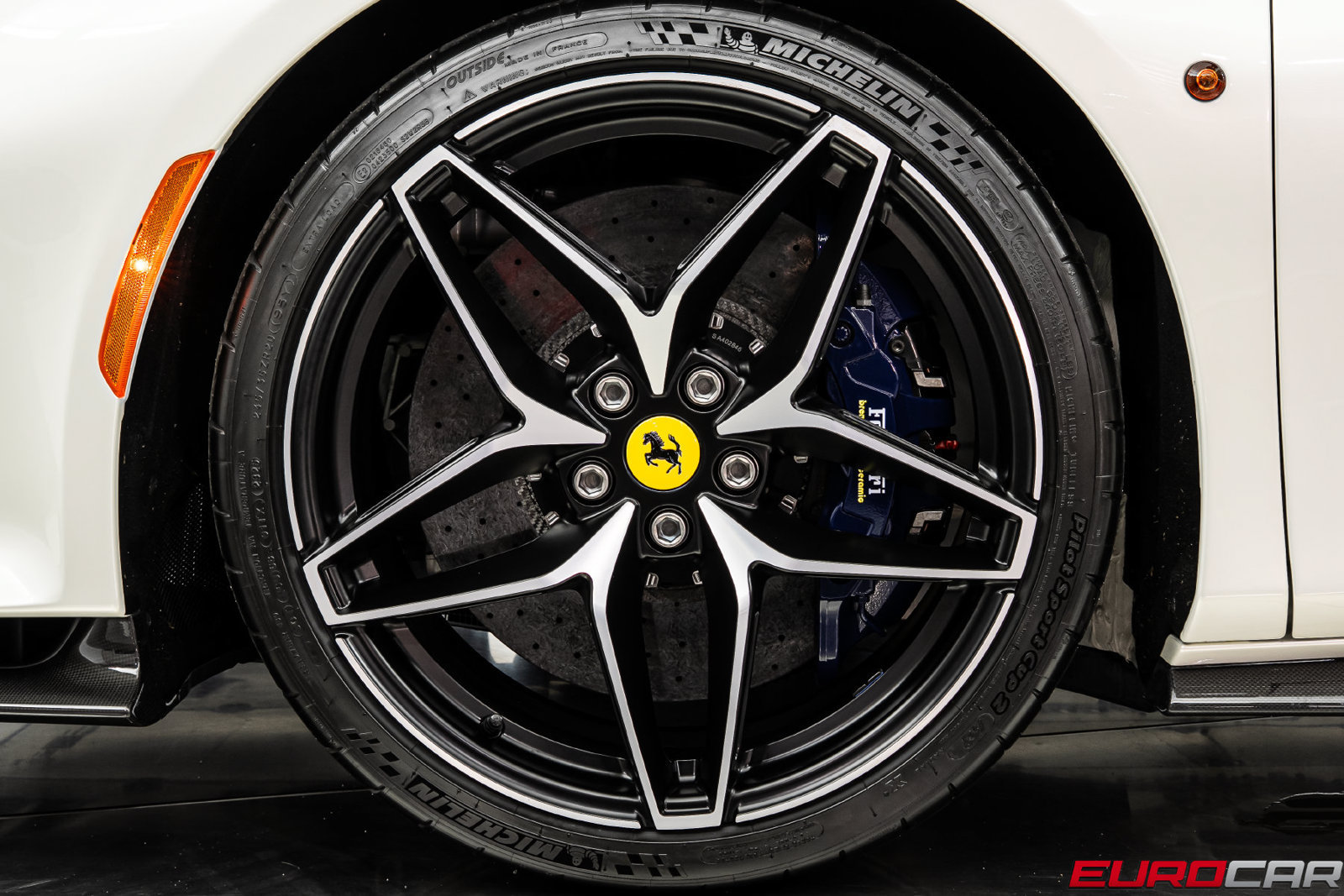 Used 2020 Ferrari 488 Pista Spider RWD image 33