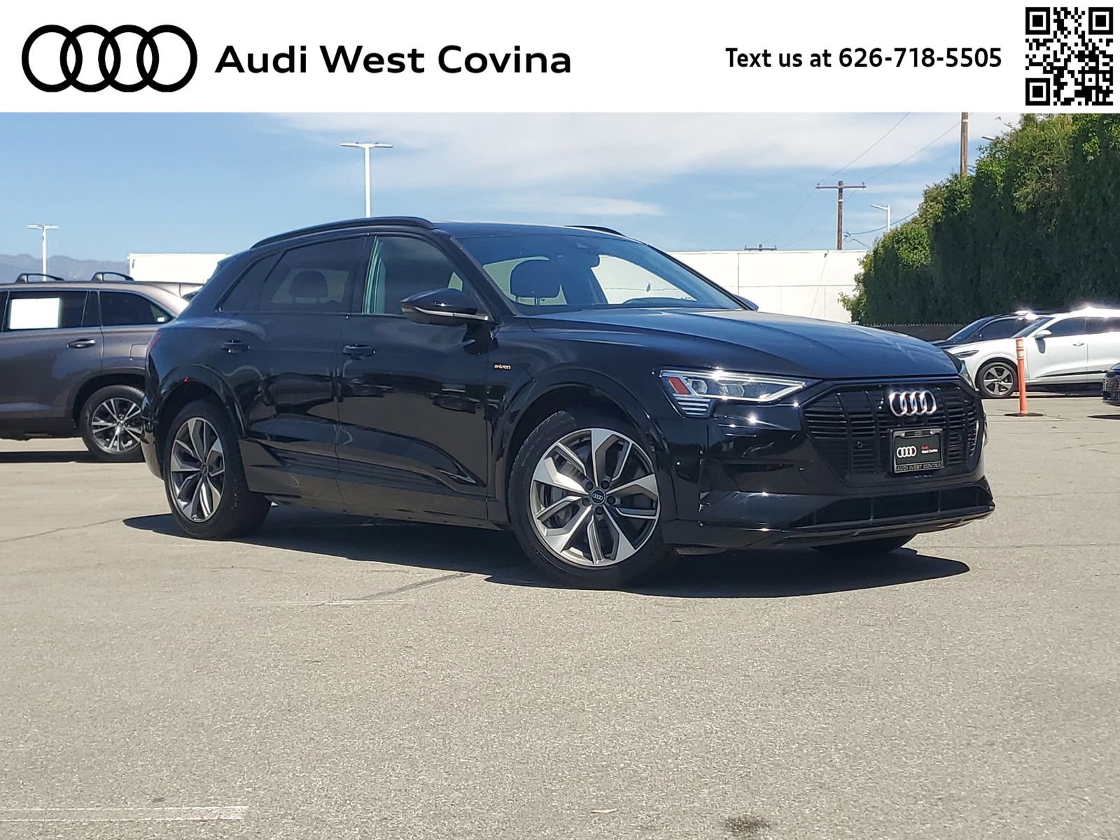 Used 2021 Audi e-tron Premium Plus w/ Premium Plus Package image 1