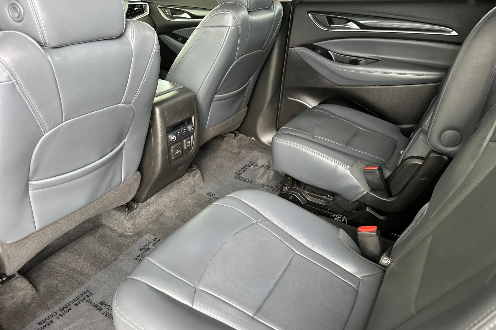 Certified 2020 Buick Enclave Essence w/ Sound and Sites Package AWD/4WD image 14