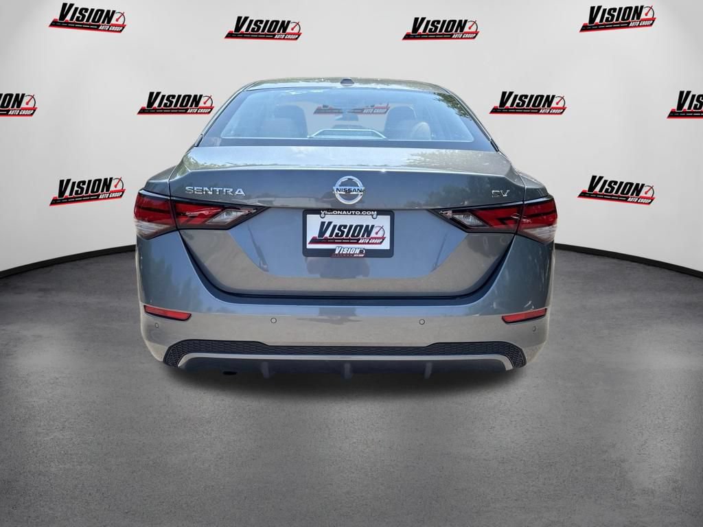 Used 2023 Nissan Sentra SV w/ SV Premium Package FWD image 4