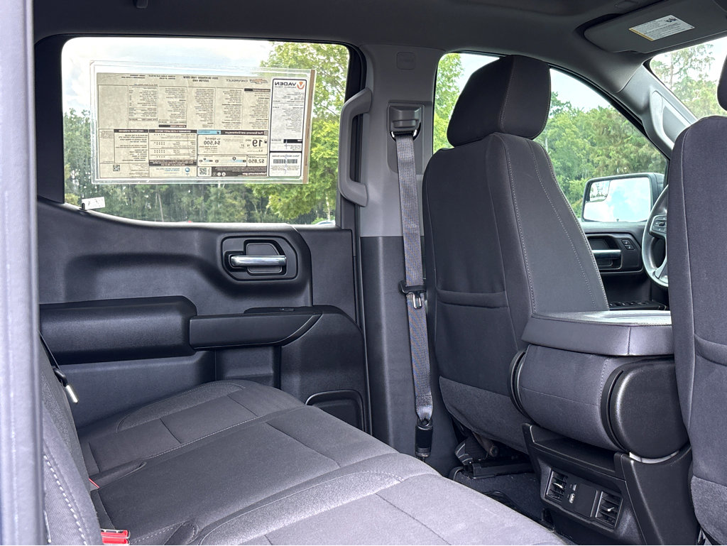 New 2024 Chevrolet Silverado 1500 Custom image 10