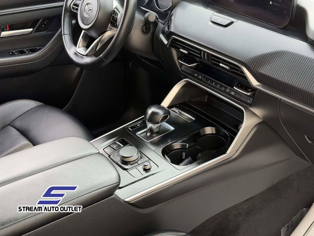 Used 2024 MAZDA CX-90 3.3 Turbo w/ Select Package image 16
