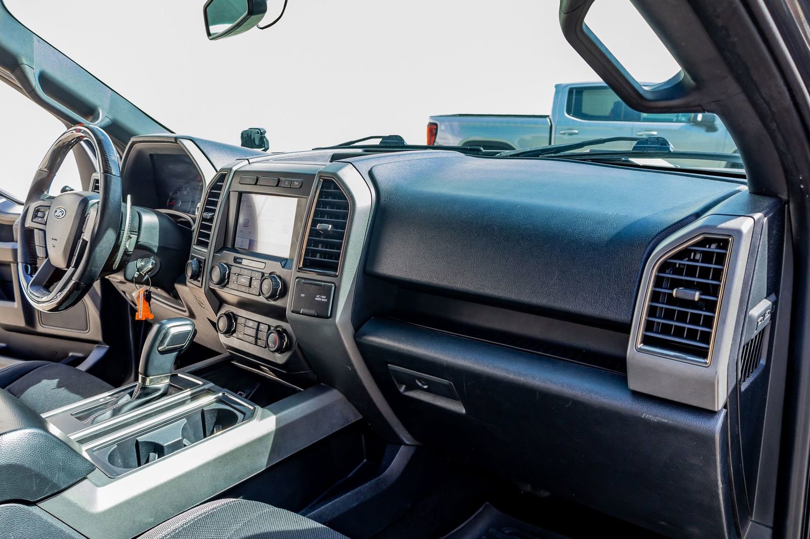 Used 2020 Ford F150 Raptor AWD/4WD image 17