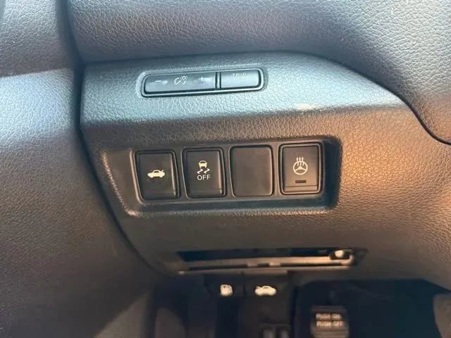 Used 2017 Nissan Altima 2.5 SL FWD image 17