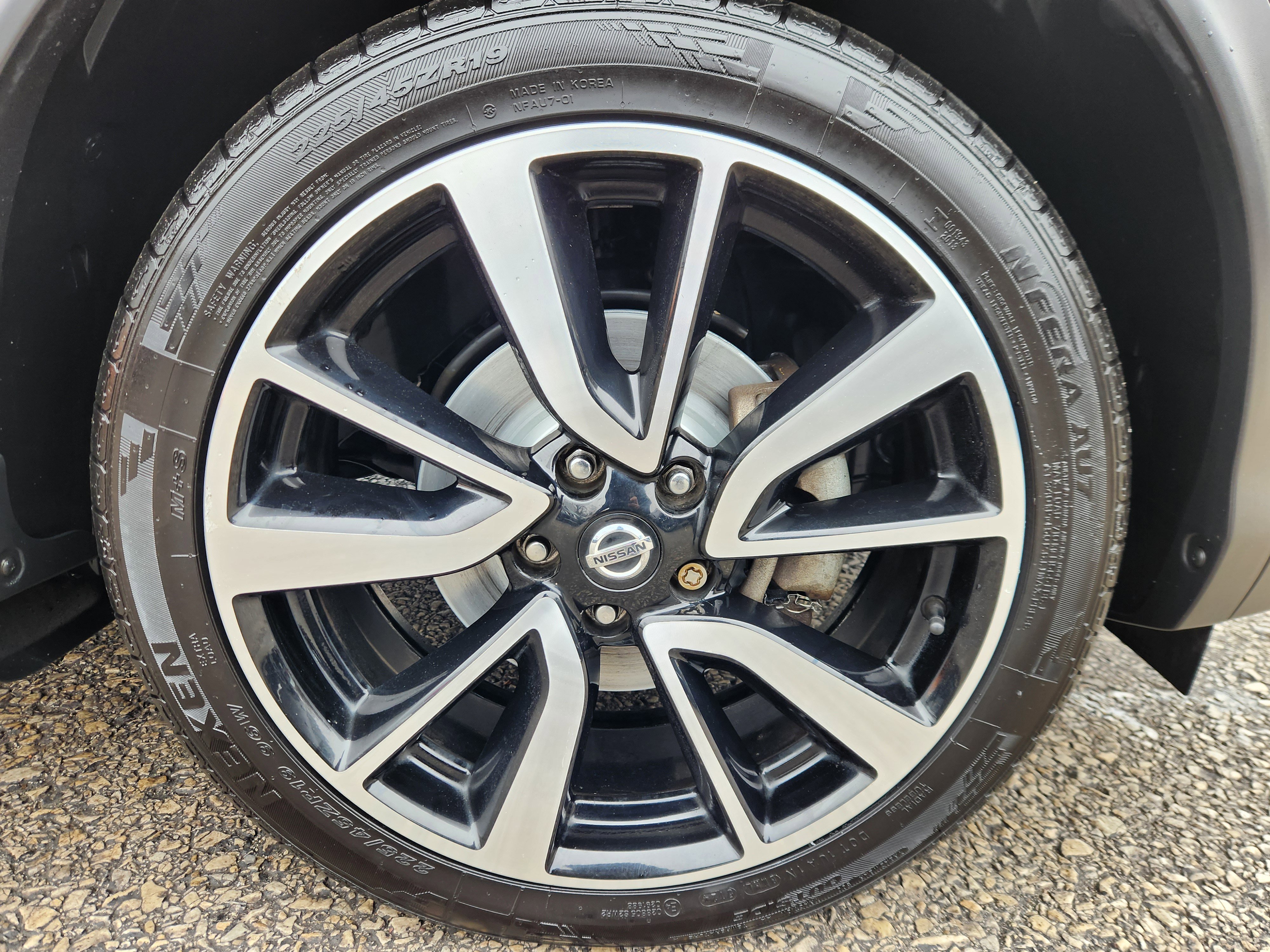 Used 2019 Nissan Rogue Sport SL image 20