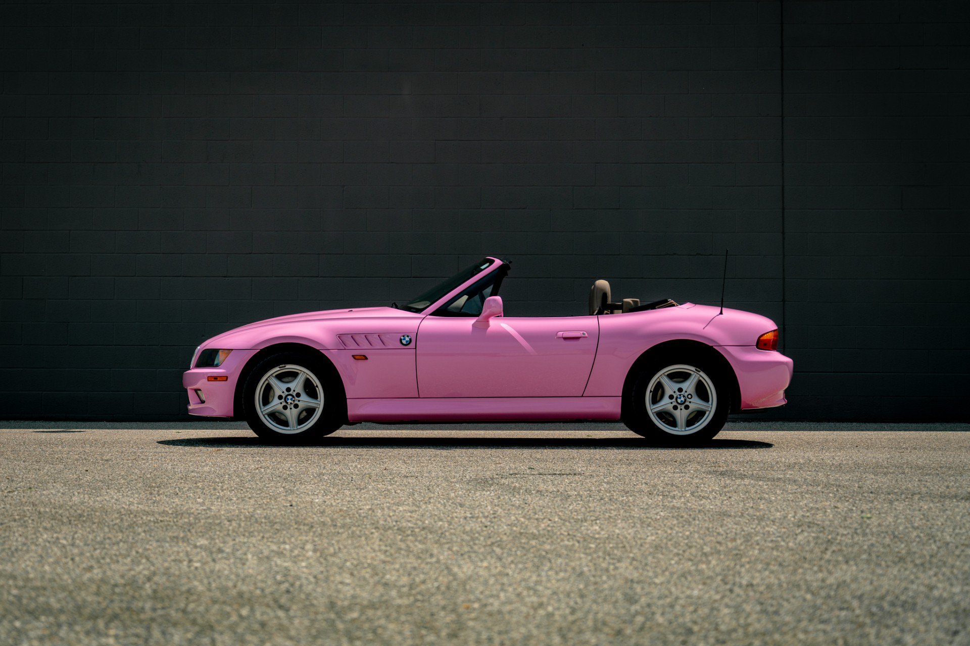 Used 1997 BMW Z3 1.9 RWD image 18