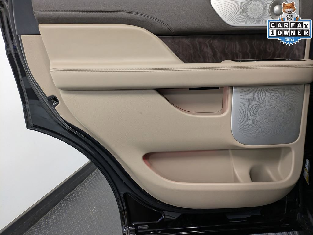 Certified 2022 Lincoln Navigator Reserve image 21