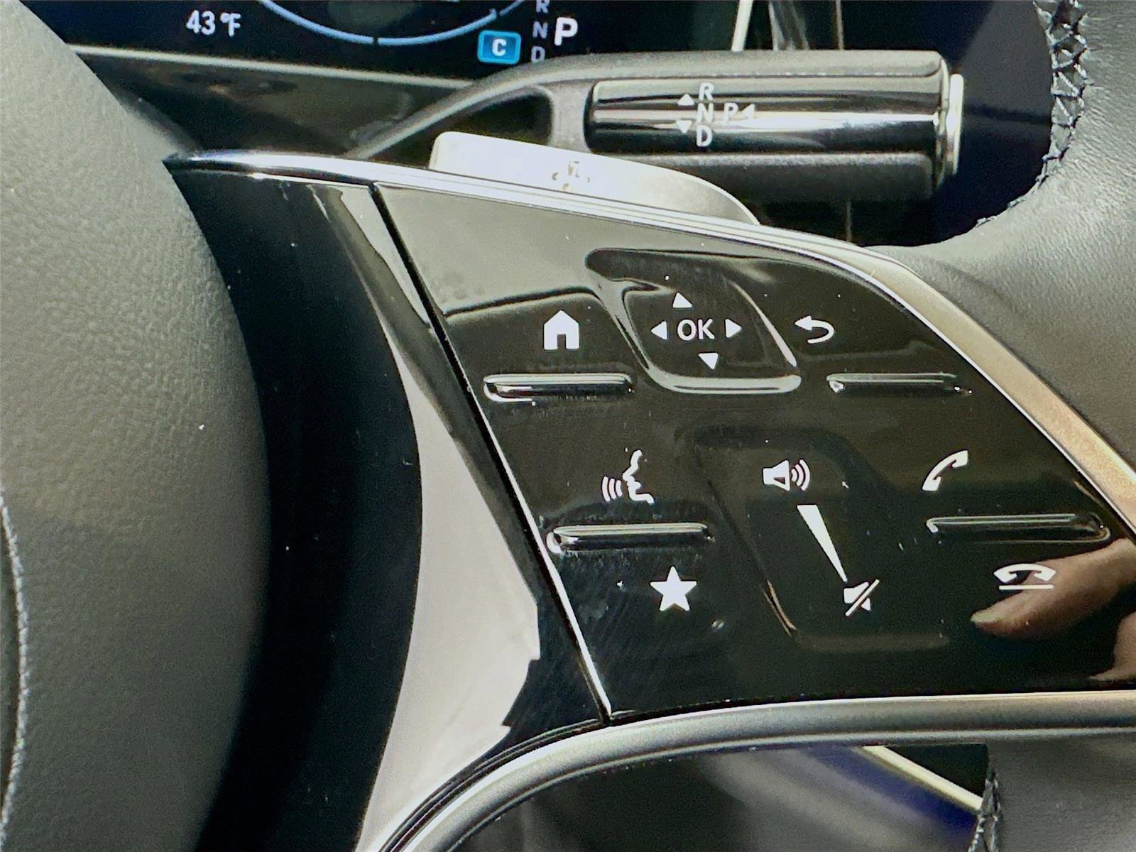 Certified 2026 Mercedes-Benz E 350 4MATIC Sedan image 13