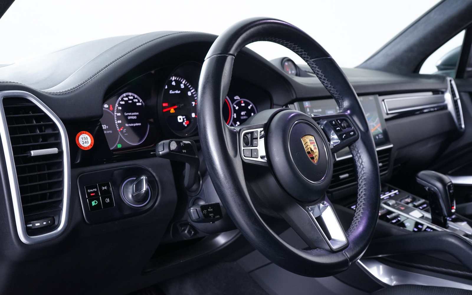 Used 2019 Porsche Cayenne Turbo AWD/4WD image 4