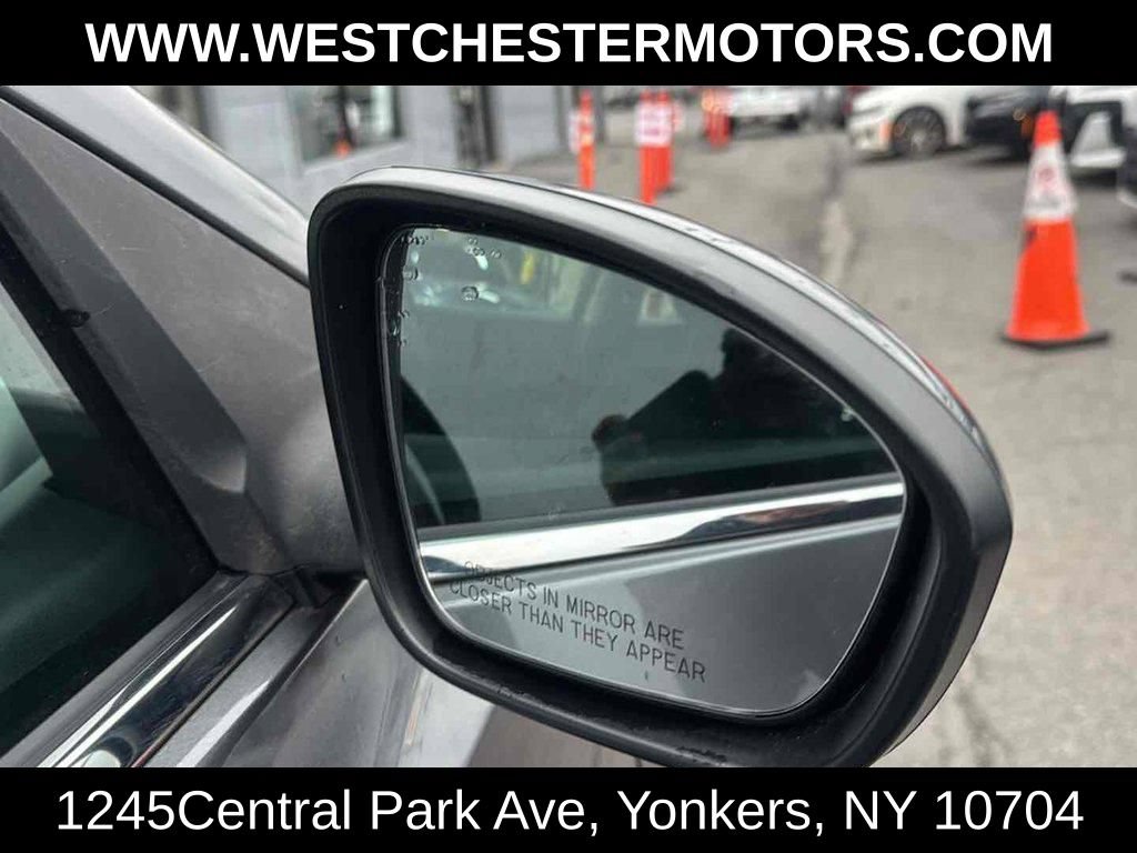 Used 2024 Nissan Sentra SV FWD image 12