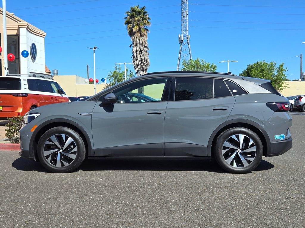 Certified 2025 Volkswagen ID.4 Pro image 8