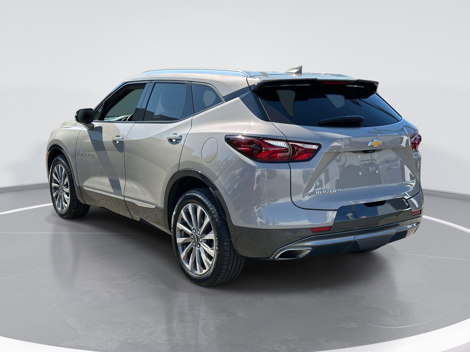 Used 2022 Chevrolet Blazer Premier w/ Enhanced Convenience Package AWD/4WD image 7