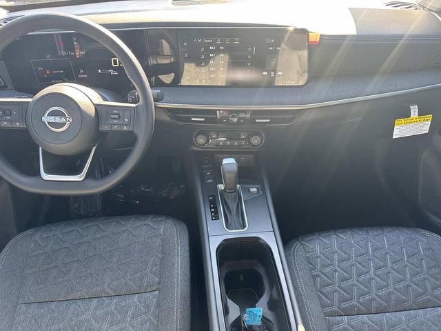 New 2026 Nissan Kicks SV w/ SV Premium Package AWD/4WD image 18