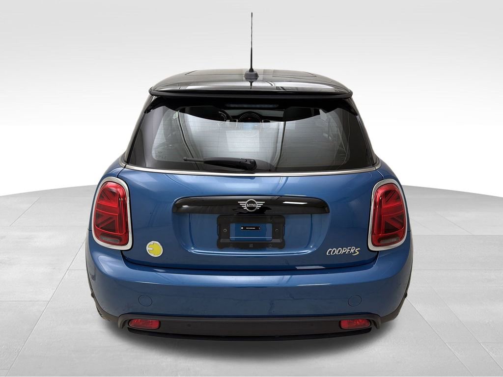 Certified 2024 MINI Cooper SE image 25