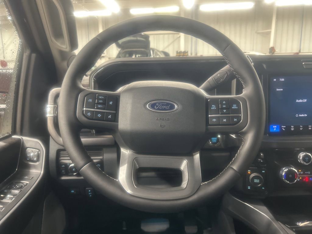 New 2026 Ford F350 4x4 Crew Cab Super Duty image 11