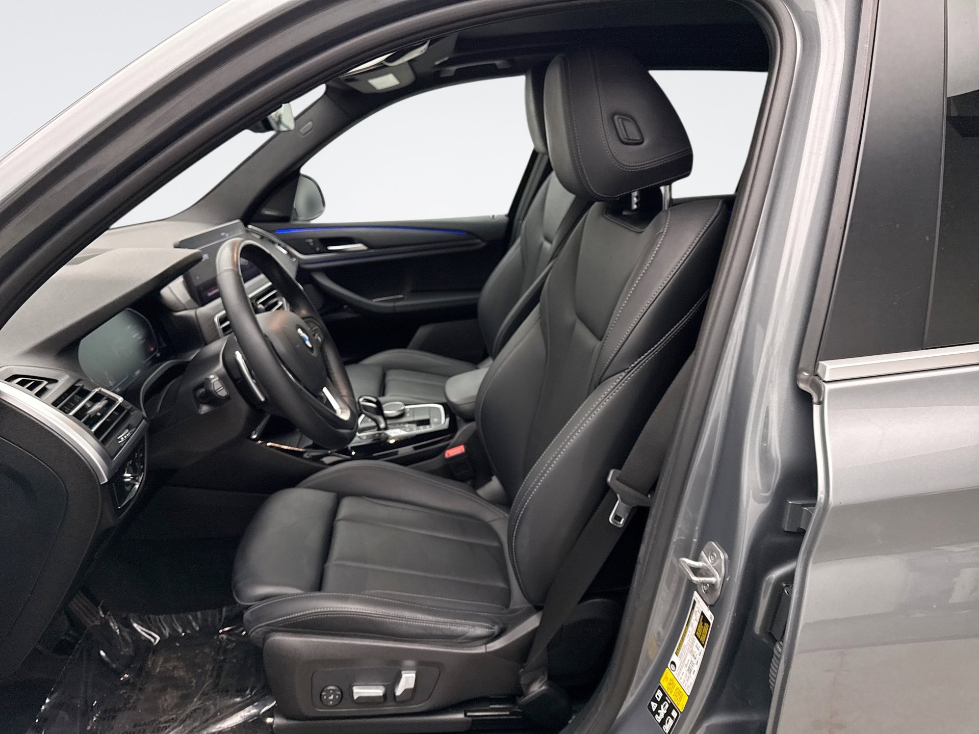 Used 2023 BMW X3 xDrive30i w/ Premium Package image 11
