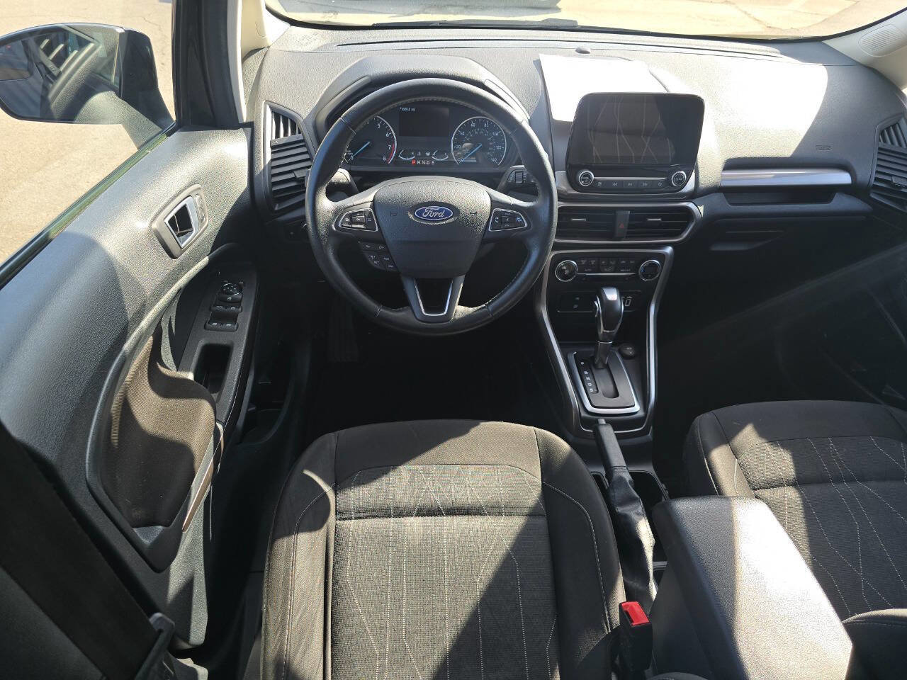 Used 2018 Ford EcoSport SE image 12