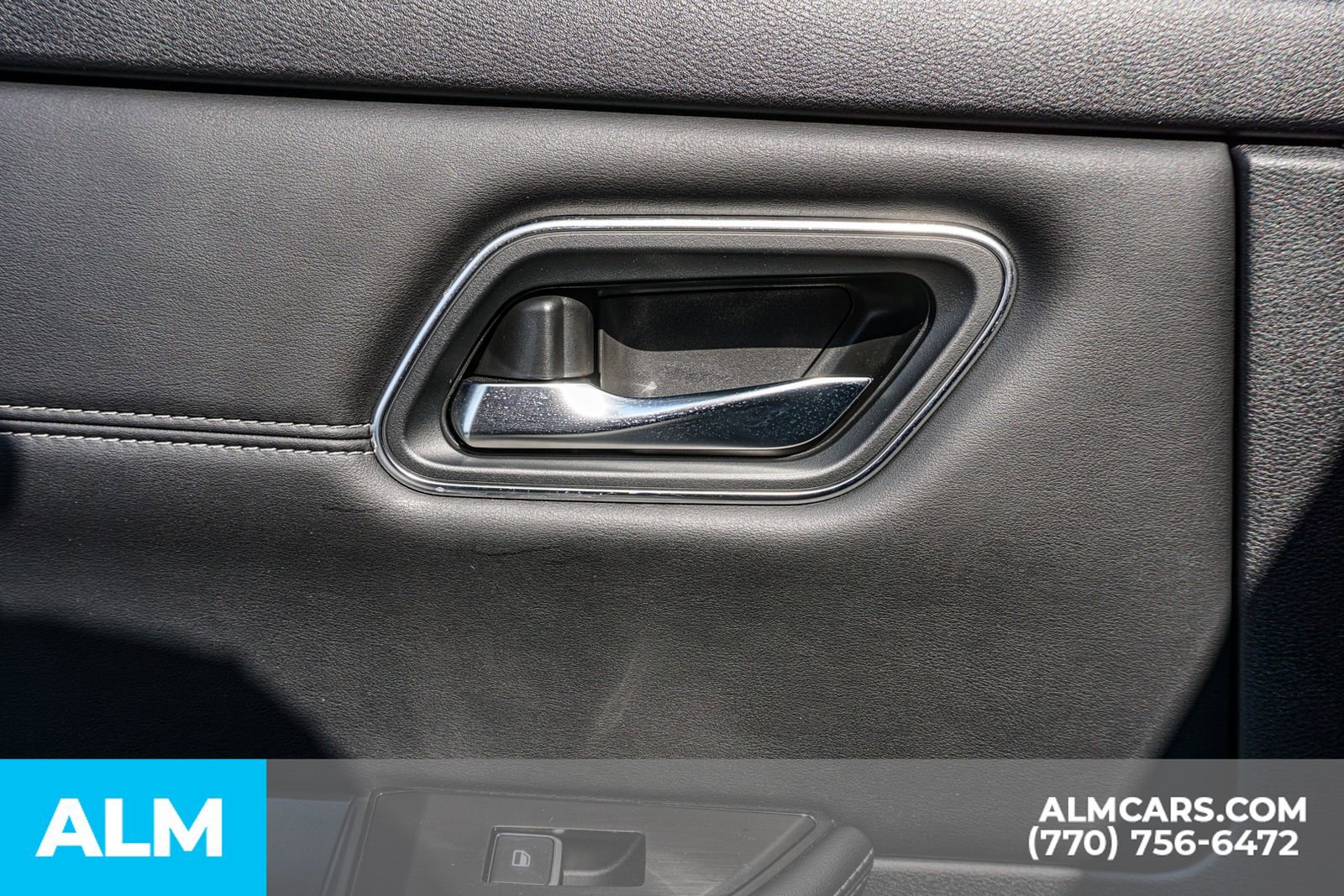 Used 2025 Nissan Rogue Platinum FWD image 63