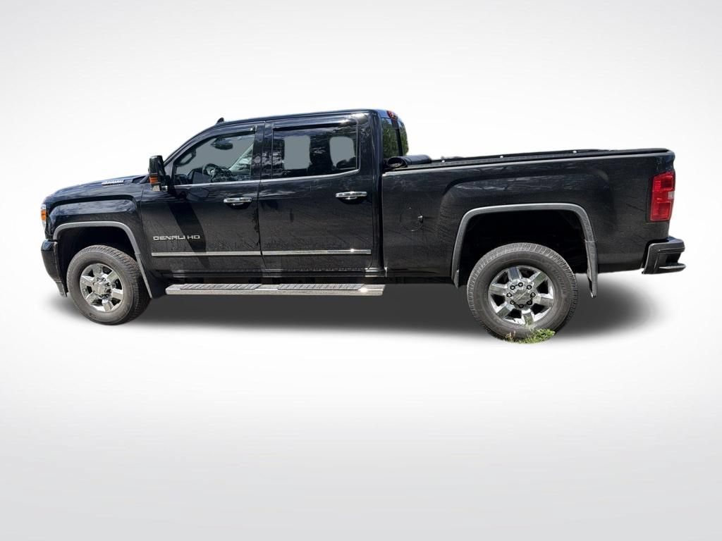 Used 2017 GMC Sierra 3500 Denali w/ Duramax Plus Package AWD/4WD image 2