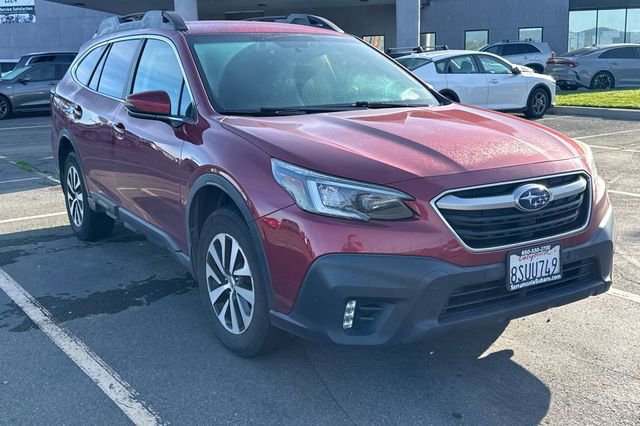 Used 2020 Subaru Outback Premium image 2
