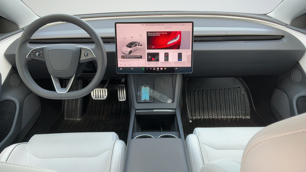 Used 2025 Tesla Model 3 Performance AWD/4WD image 7