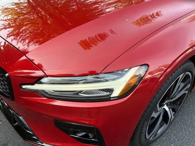 Certified 2023 Volvo S60 B5 Plus w/ Climate Package AWD/4WD image 7