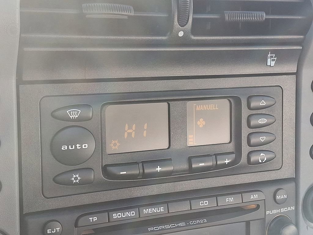 Used 2003 Porsche 911 Targa image 15