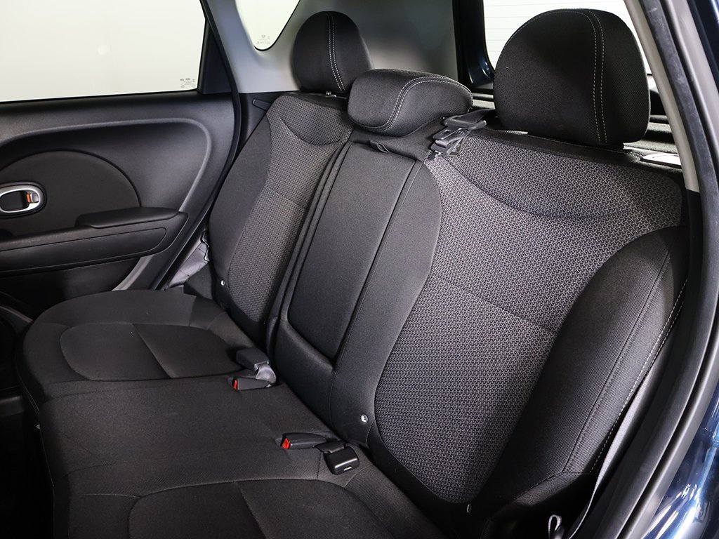 Used 2017 Kia Soul + image 26