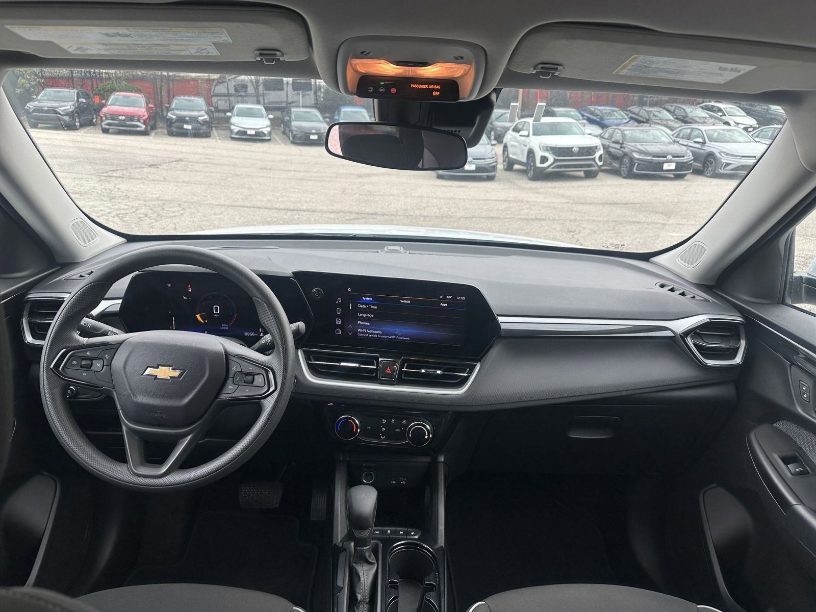 Used 2025 Chevrolet TrailBlazer LT image 31