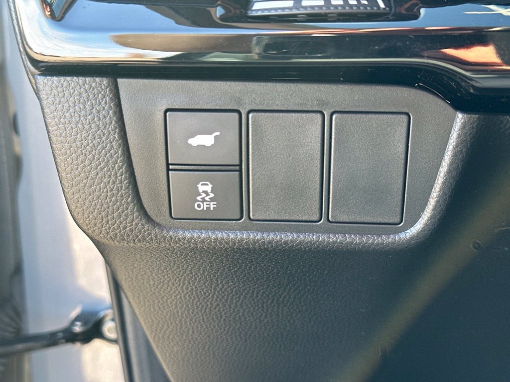 Used 2025 Honda CR-V EX-L image 18
