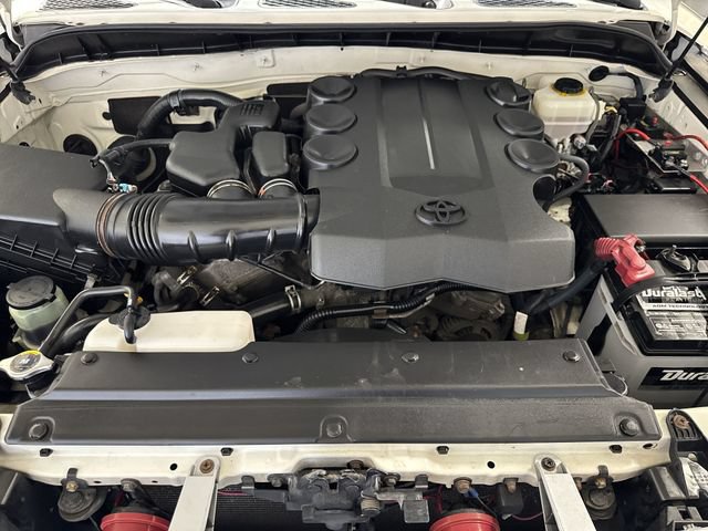 Used 2014 Toyota FJ Cruiser 4WD w/ Convenience Package image 28