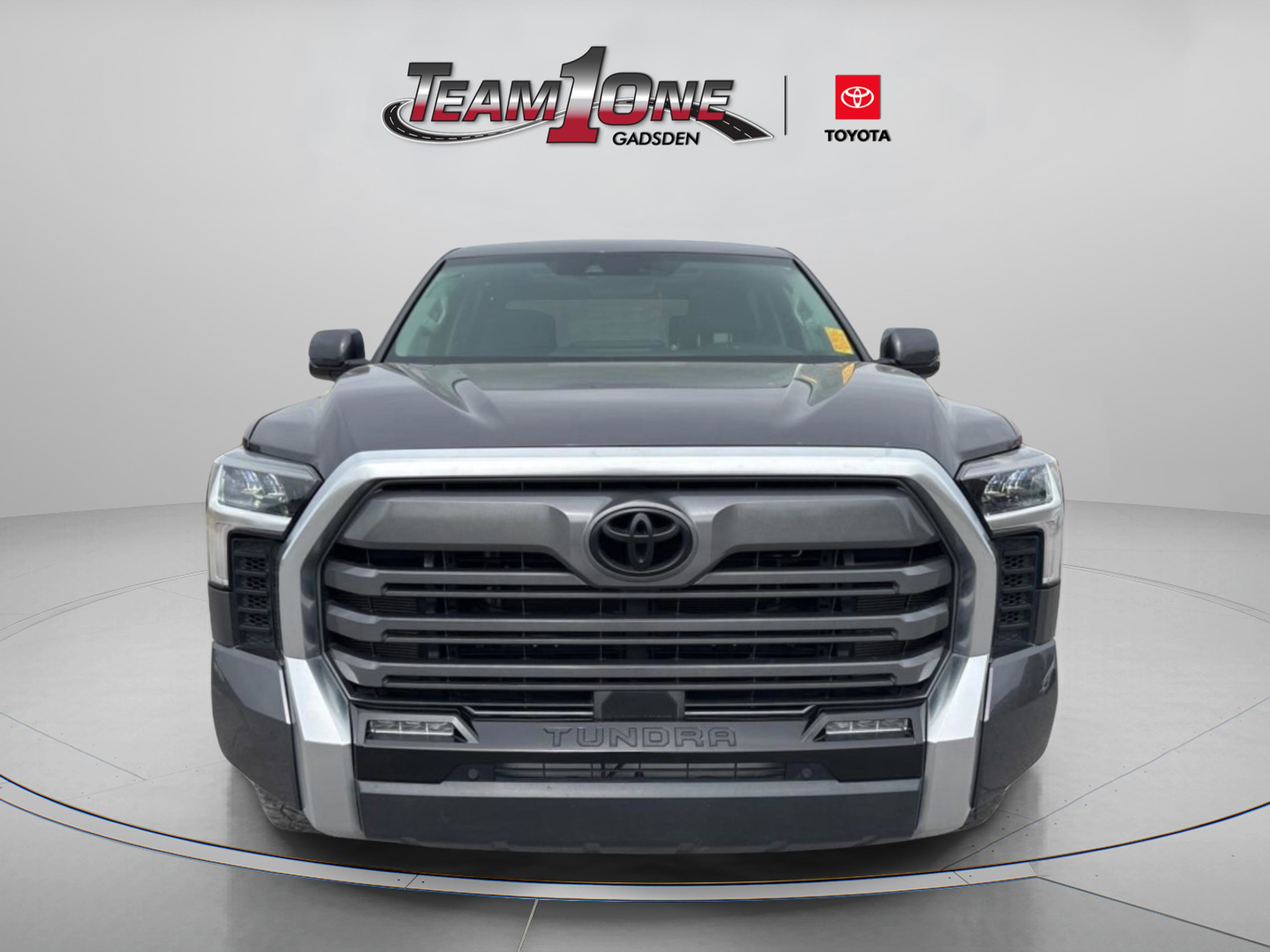 Used 2024 Toyota Tundra Limited w/ Power Package AWD/4WD image 2