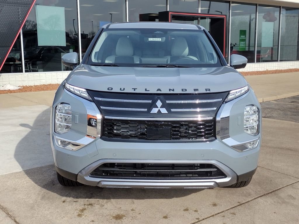 New 2026 Mitsubishi Outlander SE image 13